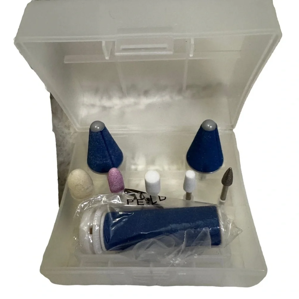 Emjoi Micro-Pedi Nano Pro Kit White Has 2 Speeds Foot Care Battery Operated NWOT